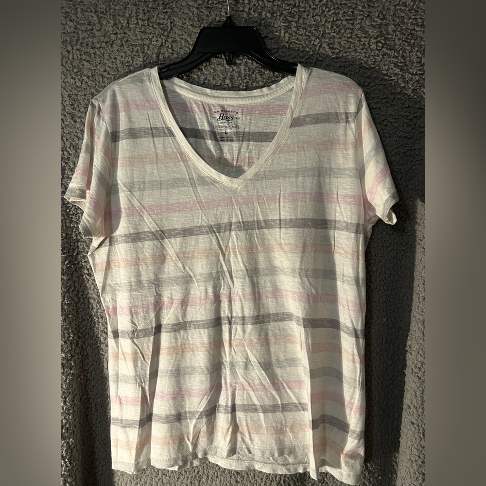 G.H. Bass & Co. Multicolor Striped V-Neck Tee